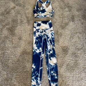 Blue and White Tie-Dye Women's Activewear Set 1st Phorm